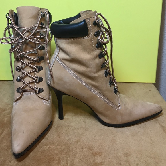 women's construction boots with heels